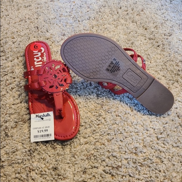 Sandals - Picture 3 of 6